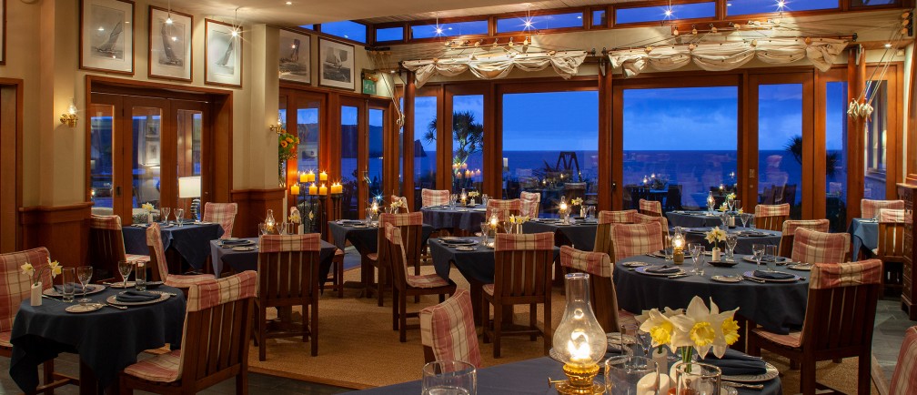 The Quarterdeck restaurant at The Nare in the evening