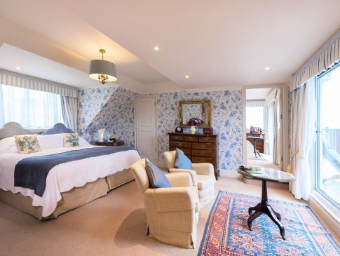 Sea View Suites Cornwall Hotels By The Sea