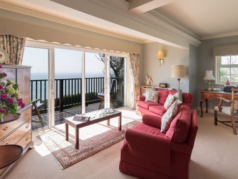 Sea View Suites Cornwall Hotels By The Sea